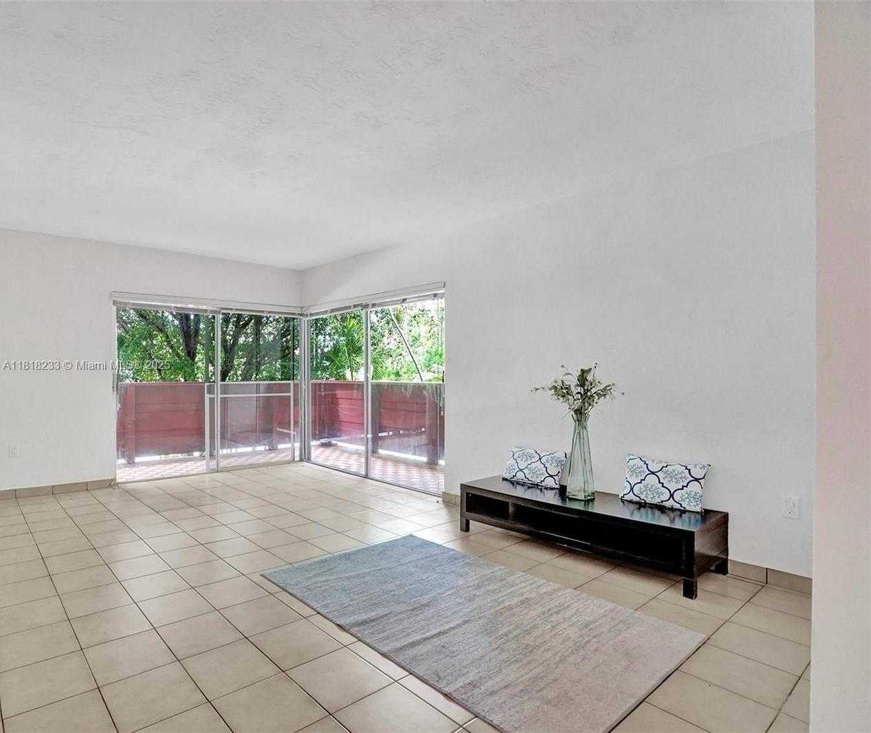 Small Image of 1205 MARIPOSA AVE #333, Coral Gables Number 5