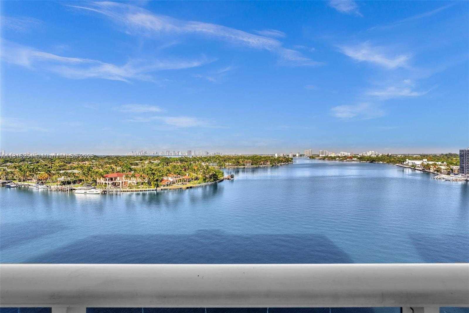 Small Image of 6770 INDIAN CREEK DR #10O, Miami Beach Number 2