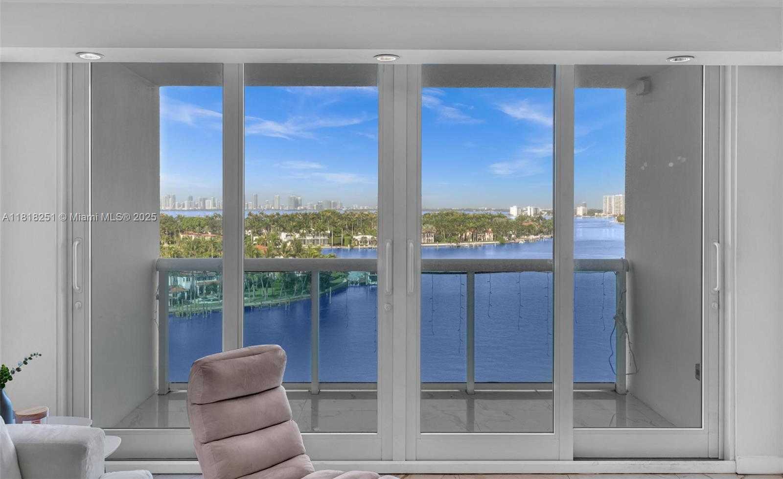 Small Image of 6770 INDIAN CREEK DR #10O, Miami Beach Number 34