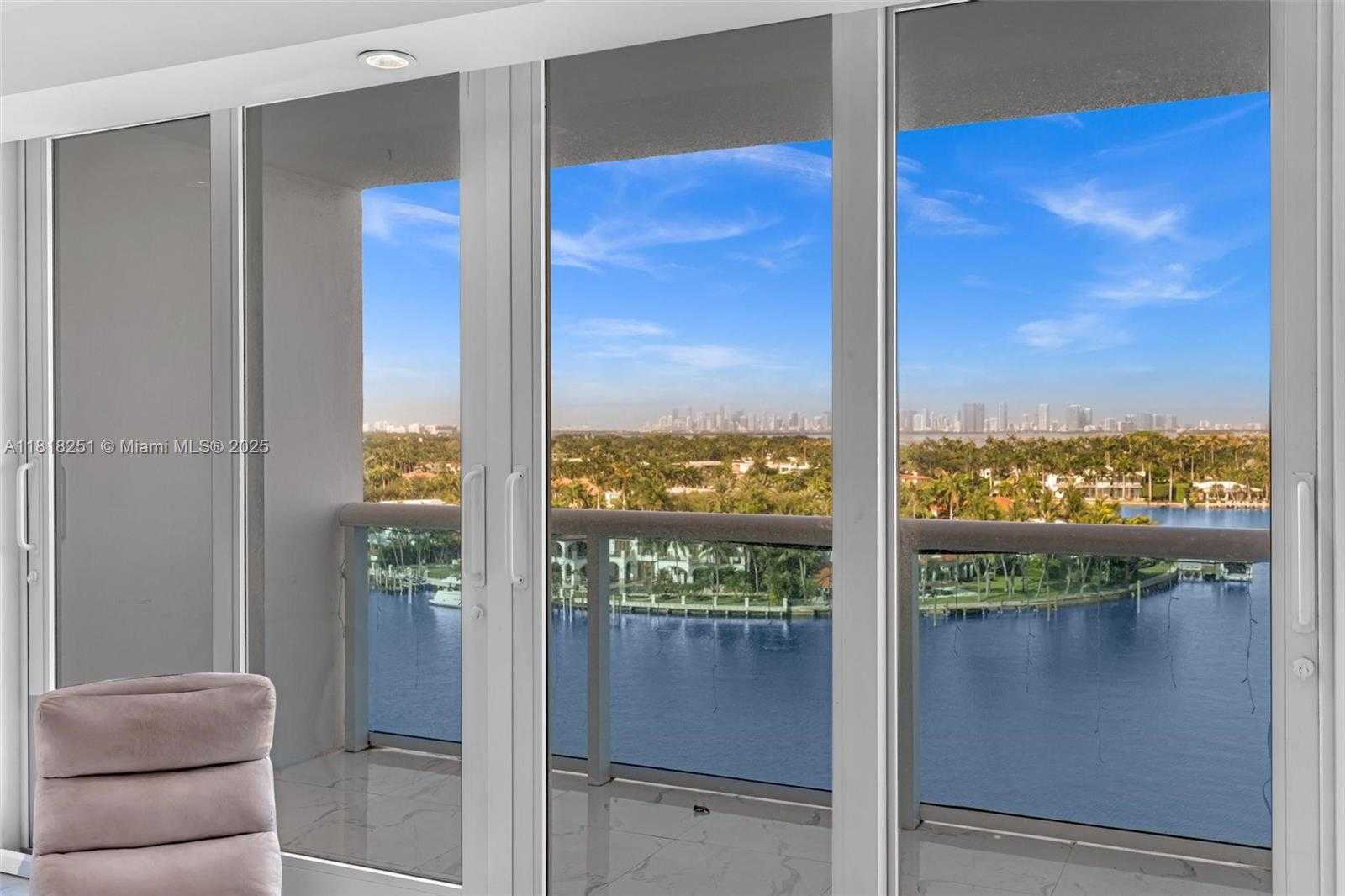 Small Image of 6770 INDIAN CREEK DR #10O, Miami Beach Number 35