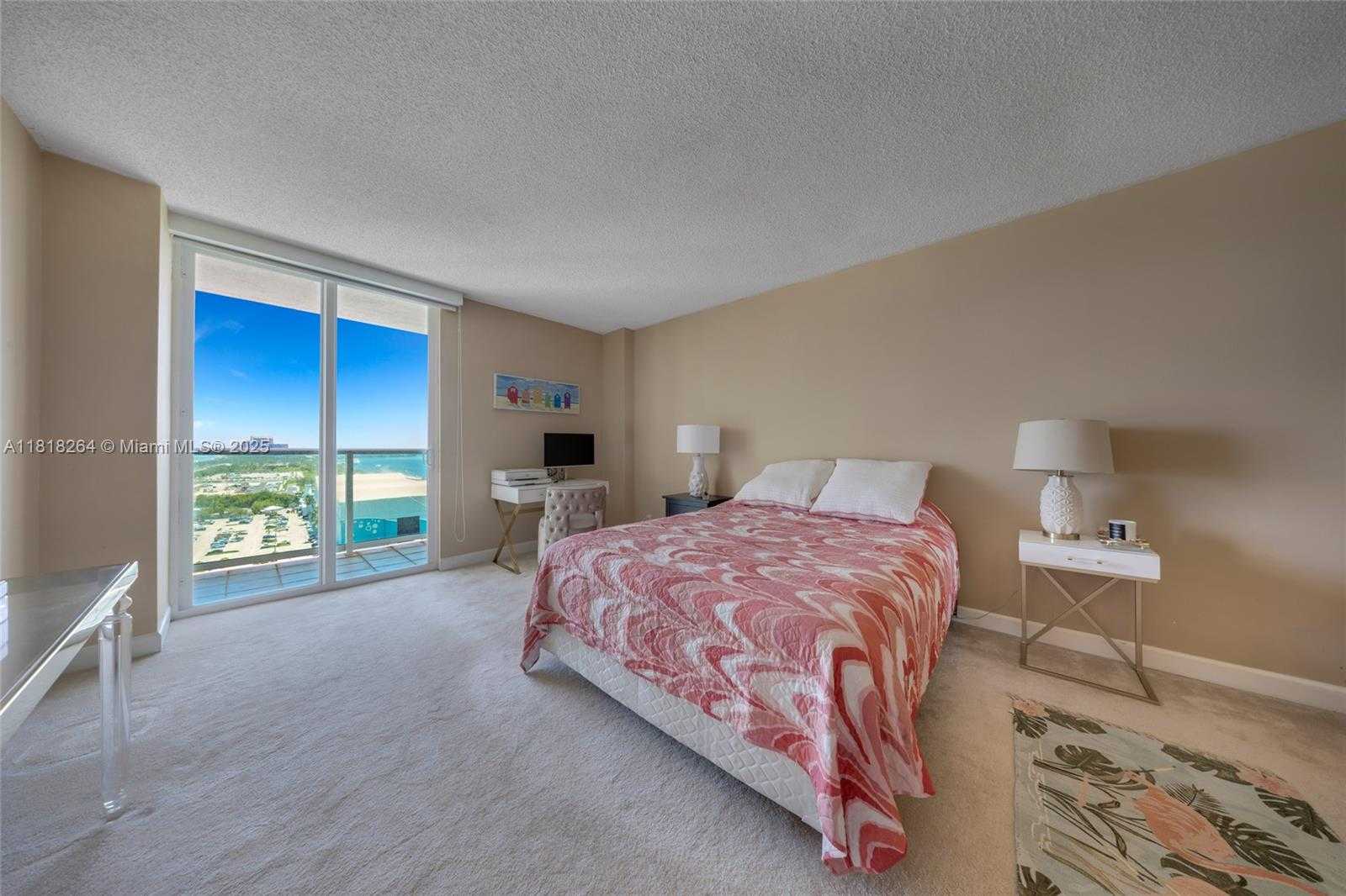 Small Image of 100 BAYVIEW DR #1922, Sunny Isles Beach Number 15