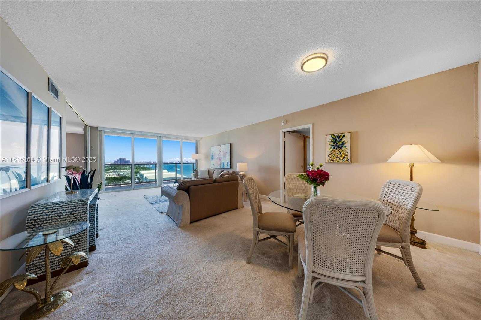 Small Image of 100 BAYVIEW DR #1922, Sunny Isles Beach Number 8