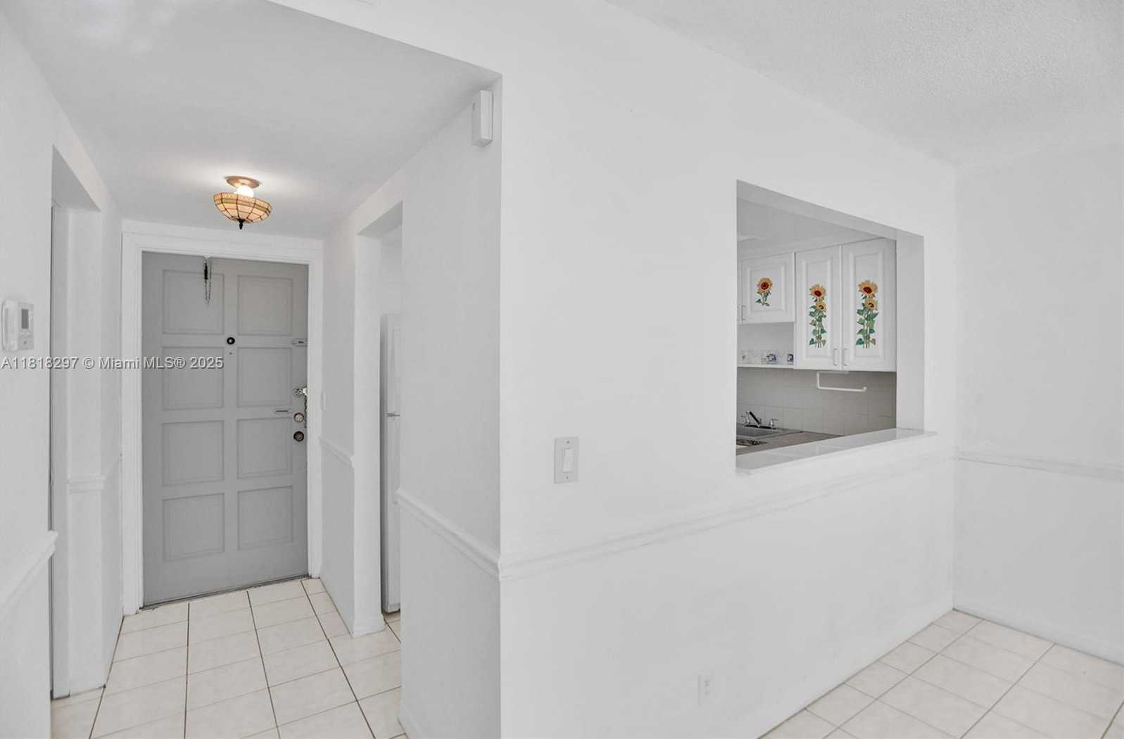 Small Image of 1200 HILLCREST CT #107, Hollywood Number 5
