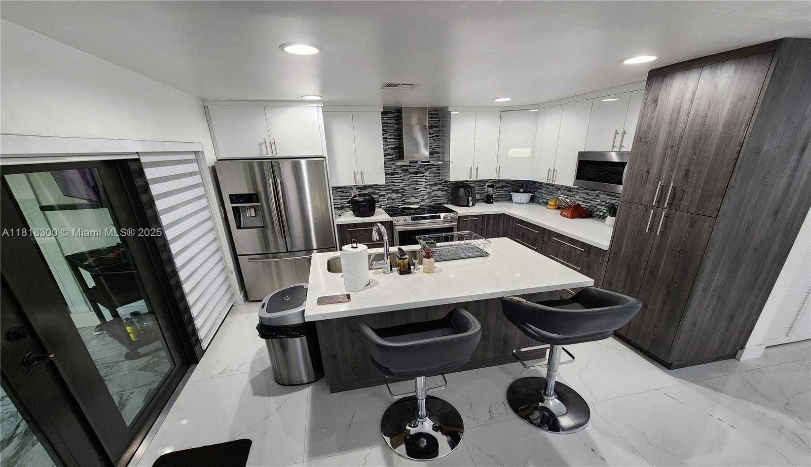 Small Image of 11820 SOUTH WEST 125TH PL #11820, Miami Number 15