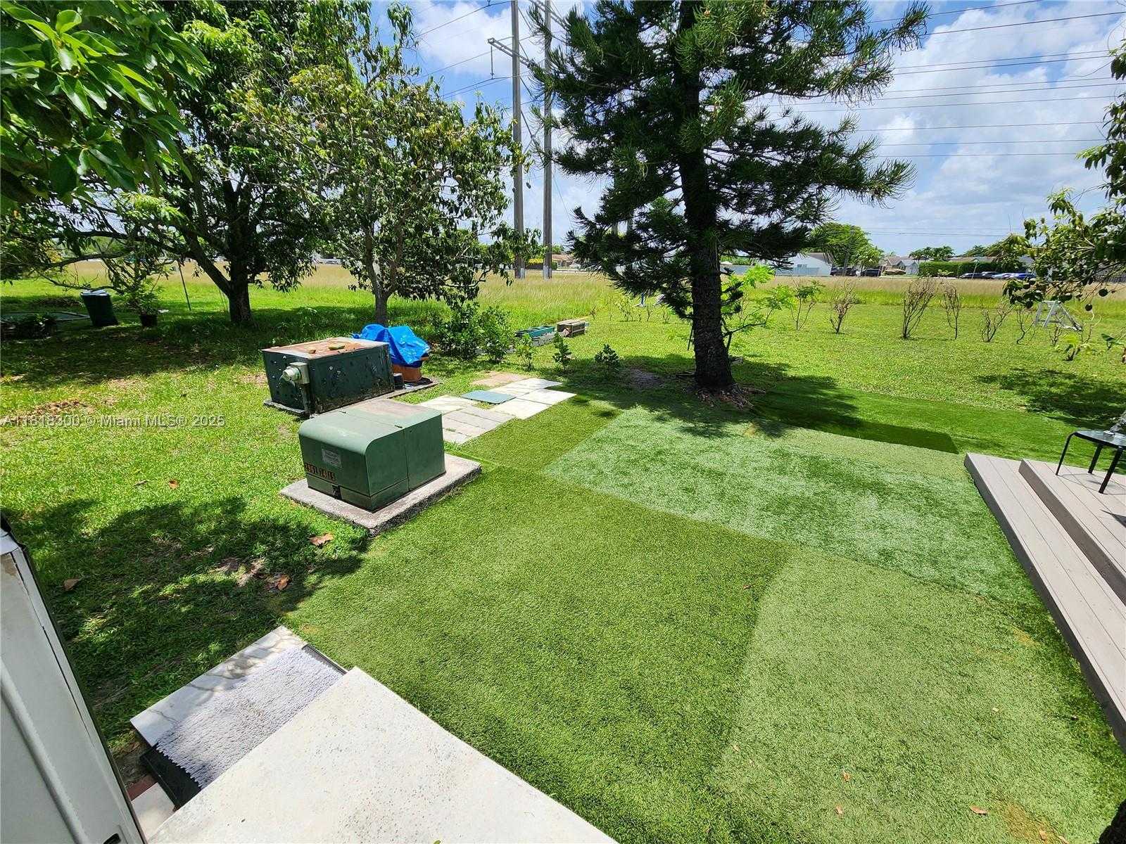 Small Image of 11820 SOUTH WEST 125TH PL #11820, Miami Number 44