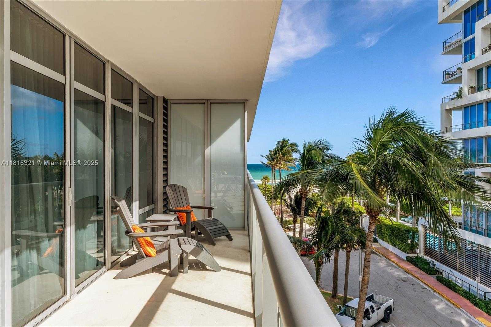 Small Image of 3737 COLLINS AVE #S-403, Miami Beach Number 11