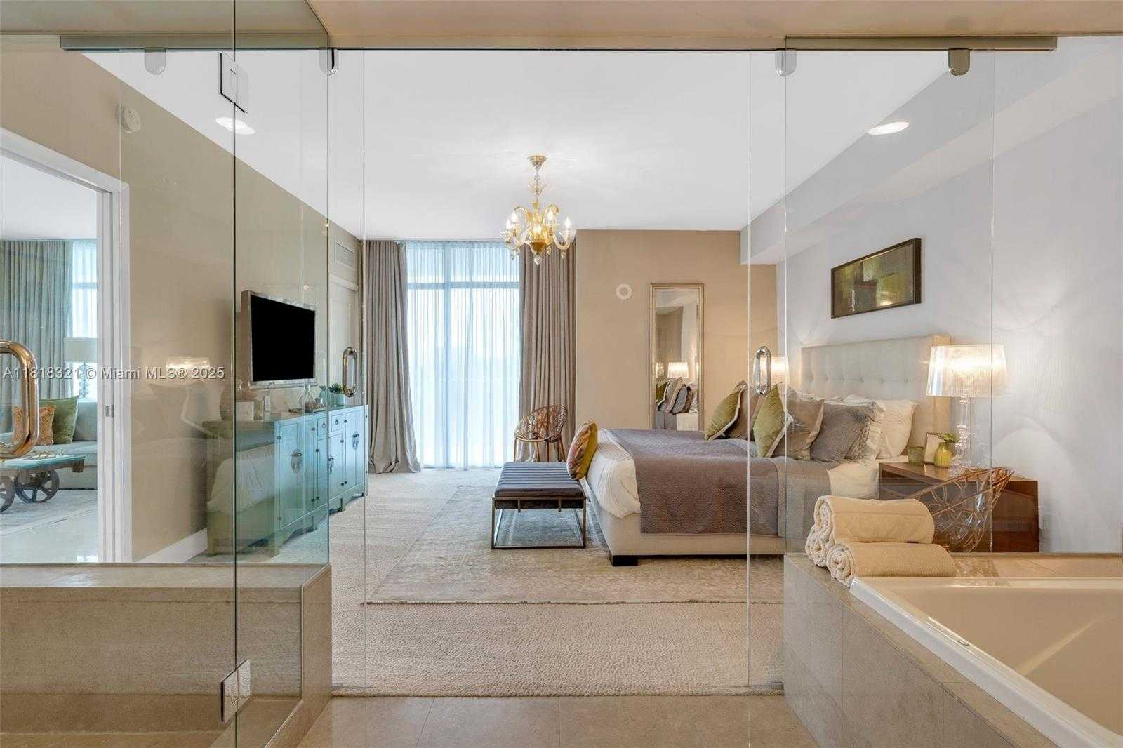 Small Image of 3737 COLLINS AVE #S-403, Miami Beach Number 20