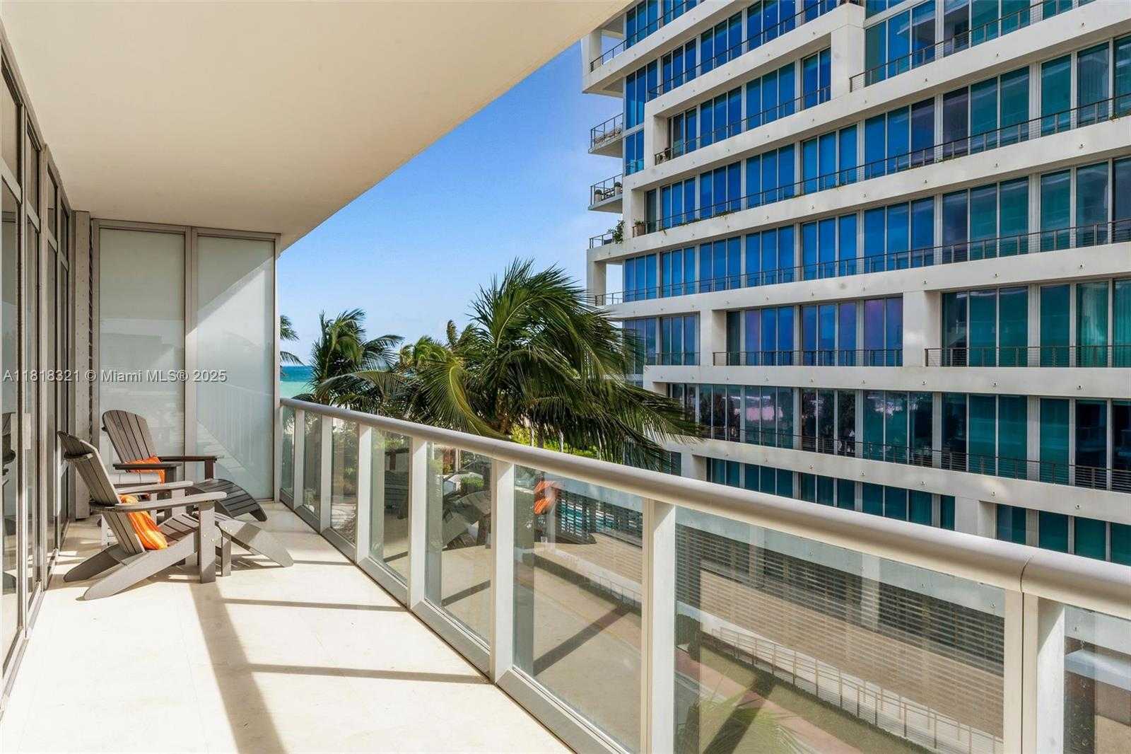 Small Image of 3737 COLLINS AVE #S-403, Miami Beach Number 32