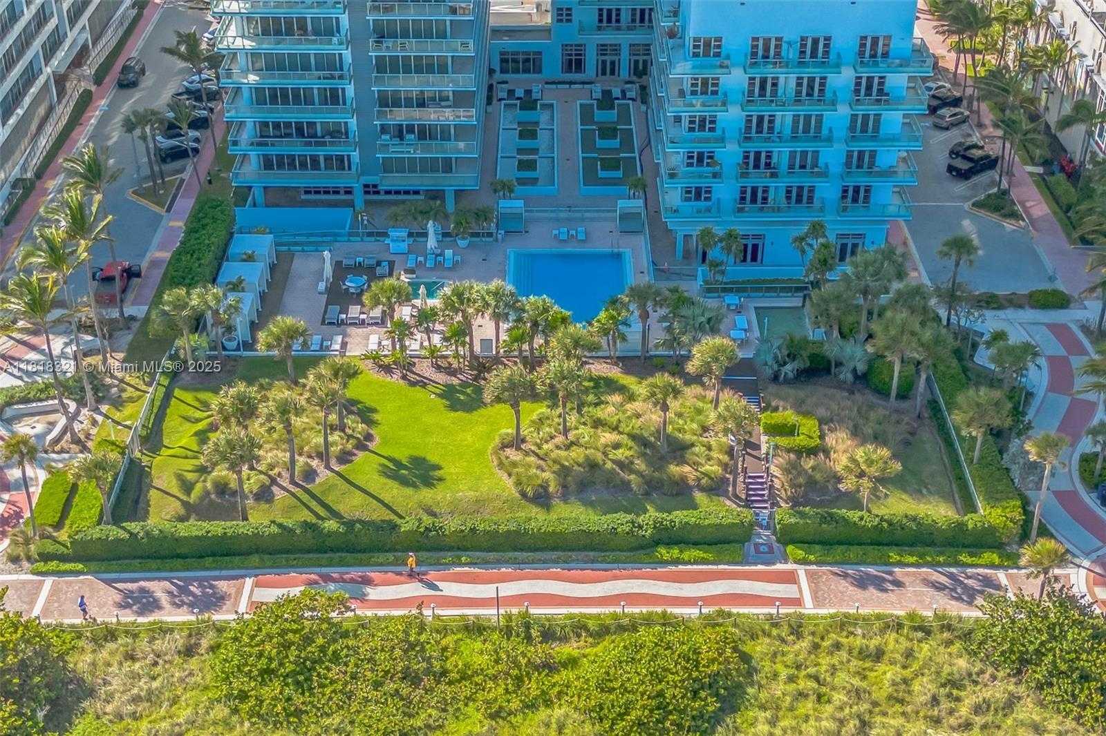 Small Image of 3737 COLLINS AVE #S-403, Miami Beach Number 34
