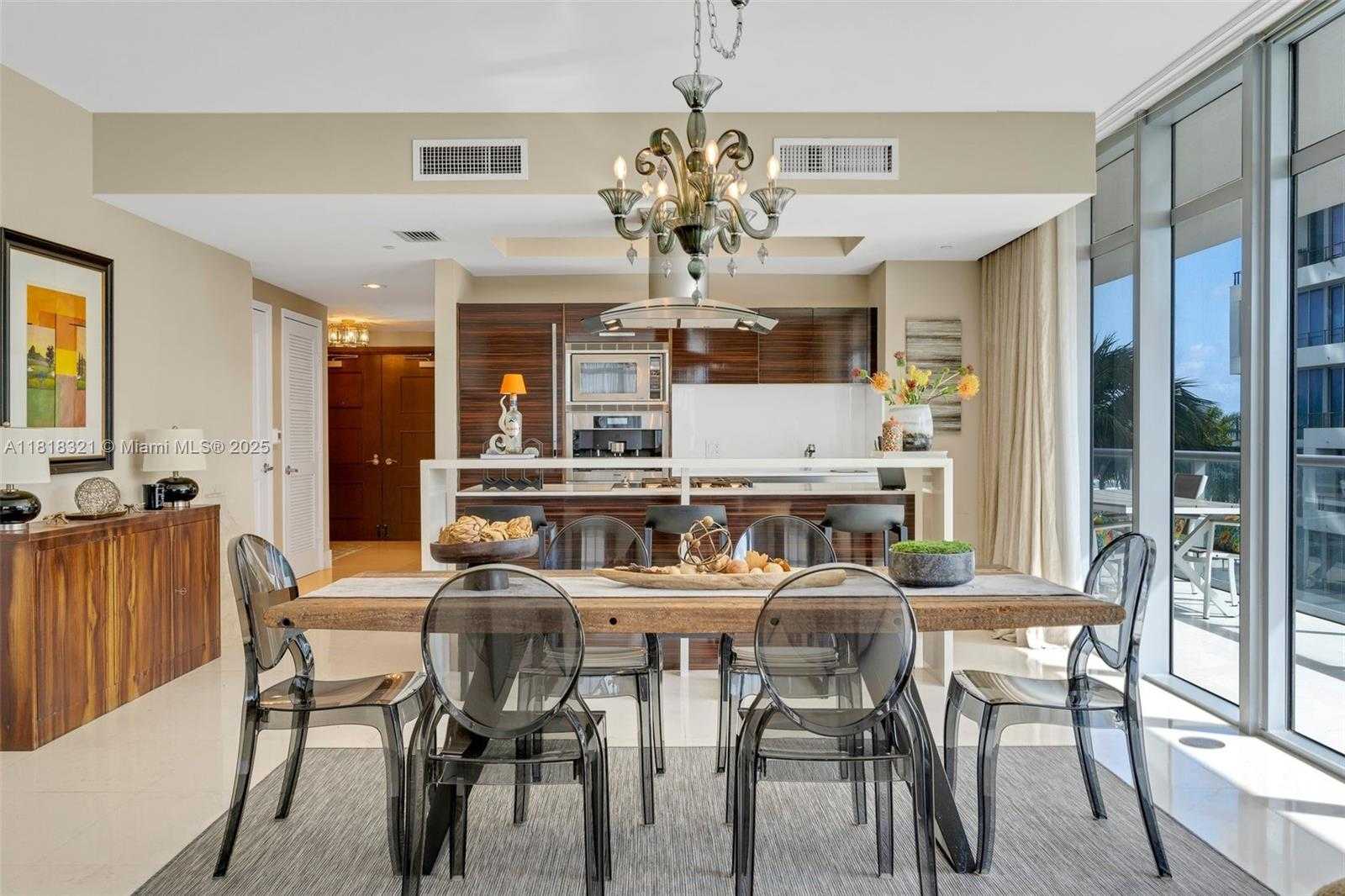 Small Image of 3737 COLLINS AVE #S-403, Miami Beach Number 8