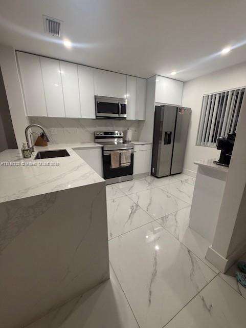 Small Image of 14085 SOUTH WEST 179TH TER, Miami Number 9
