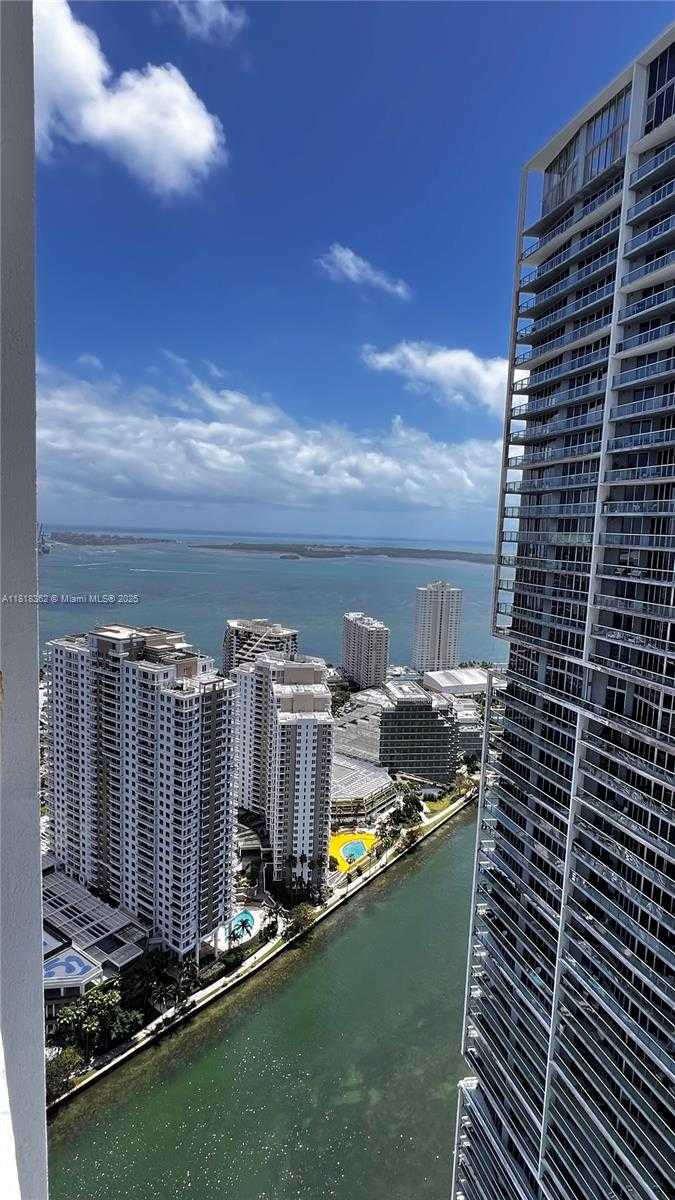Small Image of 475 BRICKELL AVE #4511, Miami Number 22