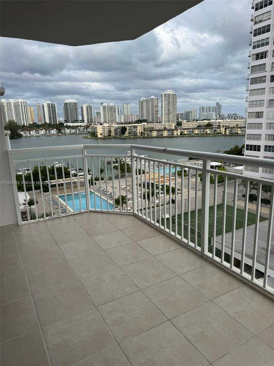 Small Image of 18051 BISCAYNE BLVD #803, Aventura Number 2