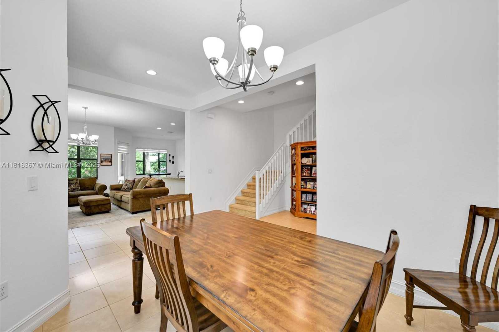 Small Image of 122 SW 127th Terrace, Plantation, FL 33325, USA Number 27