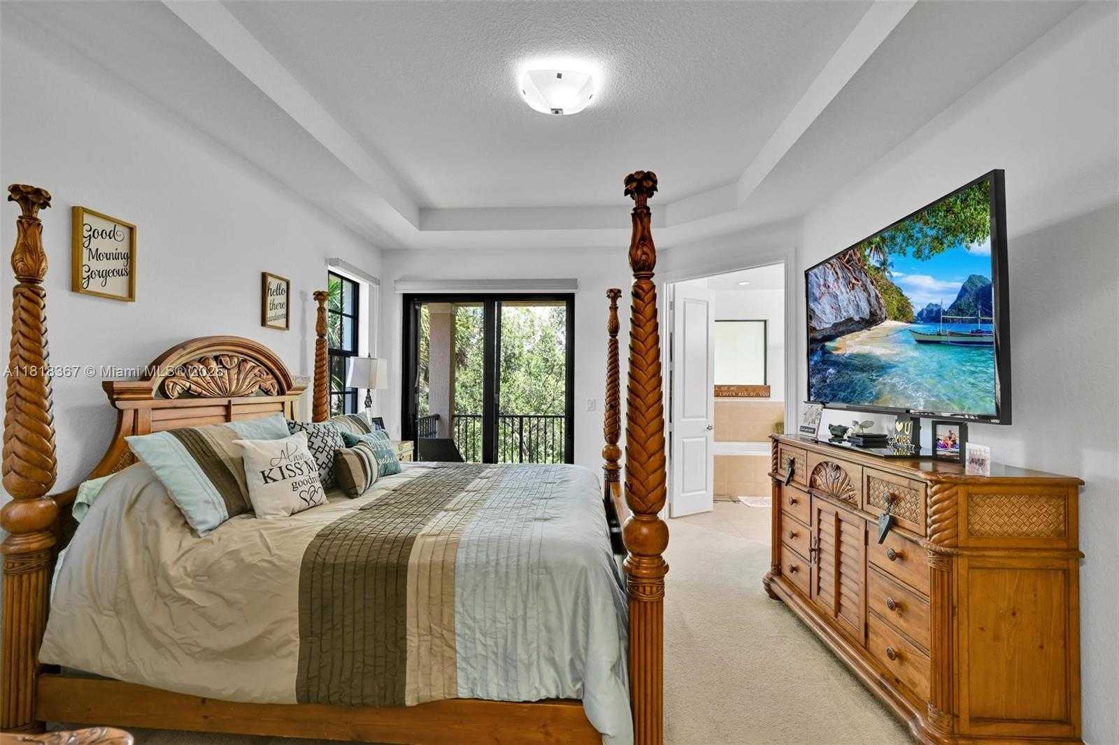 Small Image of 122 SW 127th Terrace, Plantation, FL 33325, USA Number 31