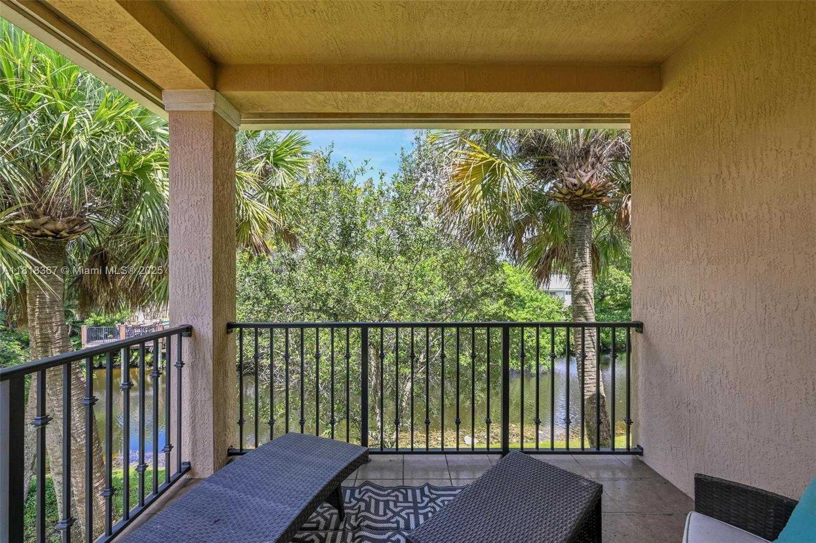 Small Image of 122 SW 127th Terrace, Plantation, FL 33325, USA Number 35