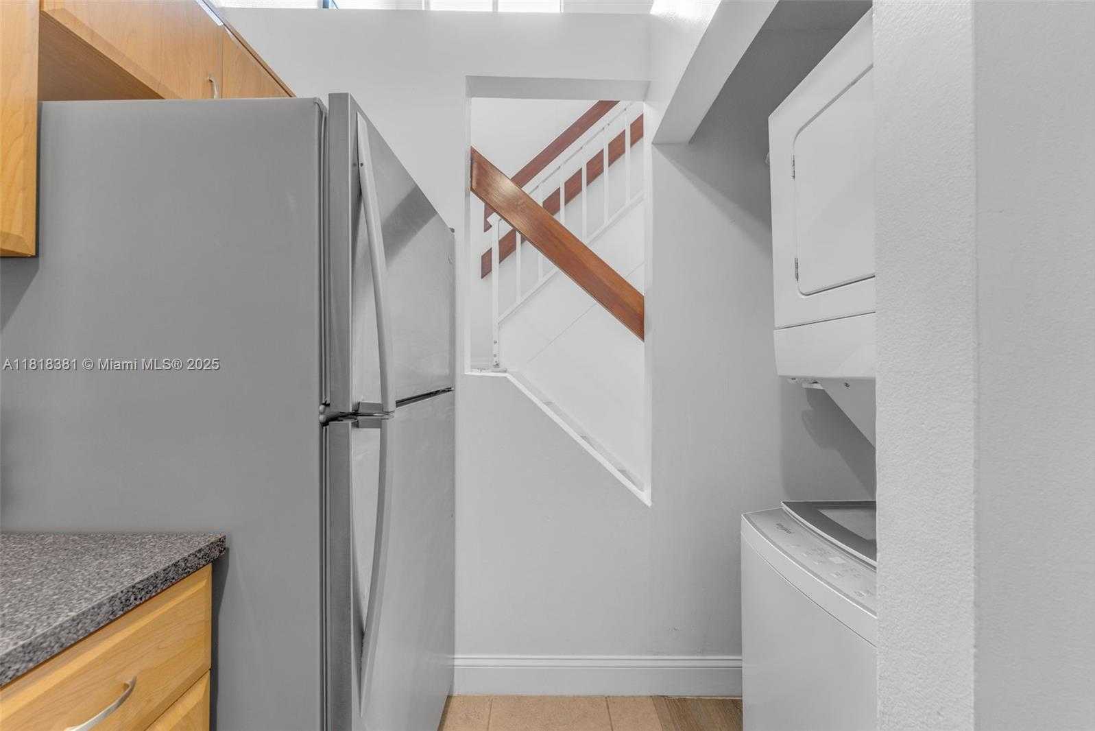 Small Image of 9550 SOUTH WEST 140TH CT #9550, Miami Number 10