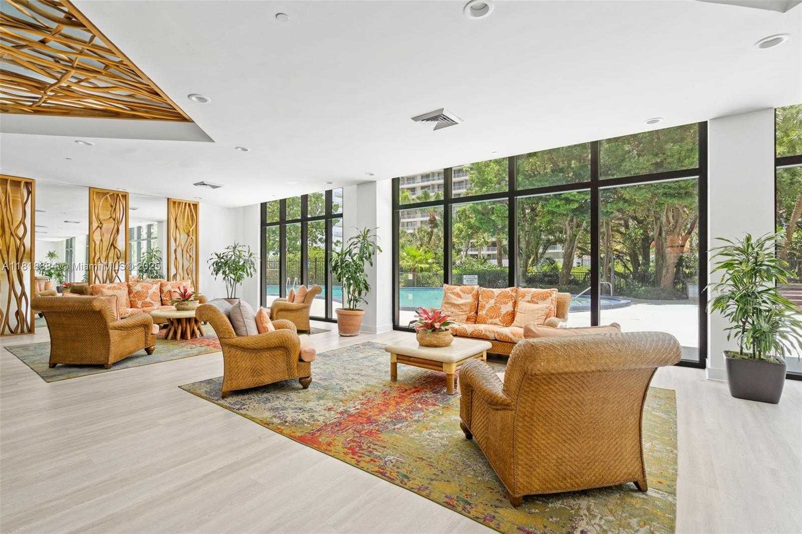 Small Image of 1450 BRICKELL BAY DR #806, Miami Number 17