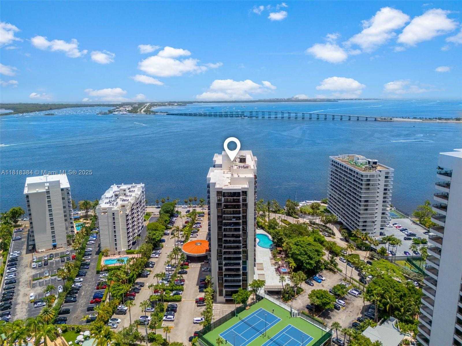 Small Image of 1450 BRICKELL BAY DR #806, Miami Number 37