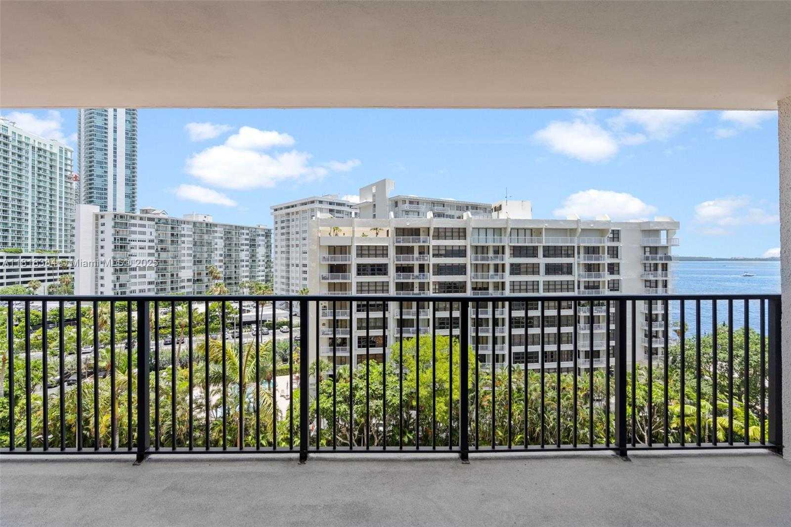 Small Image of 1450 BRICKELL BAY DR #806, Miami Number 8