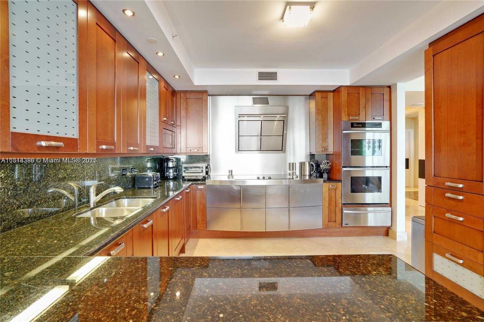 Small Image of 3201 NORTH EAST 183RD ST #3106, Aventura Number 12