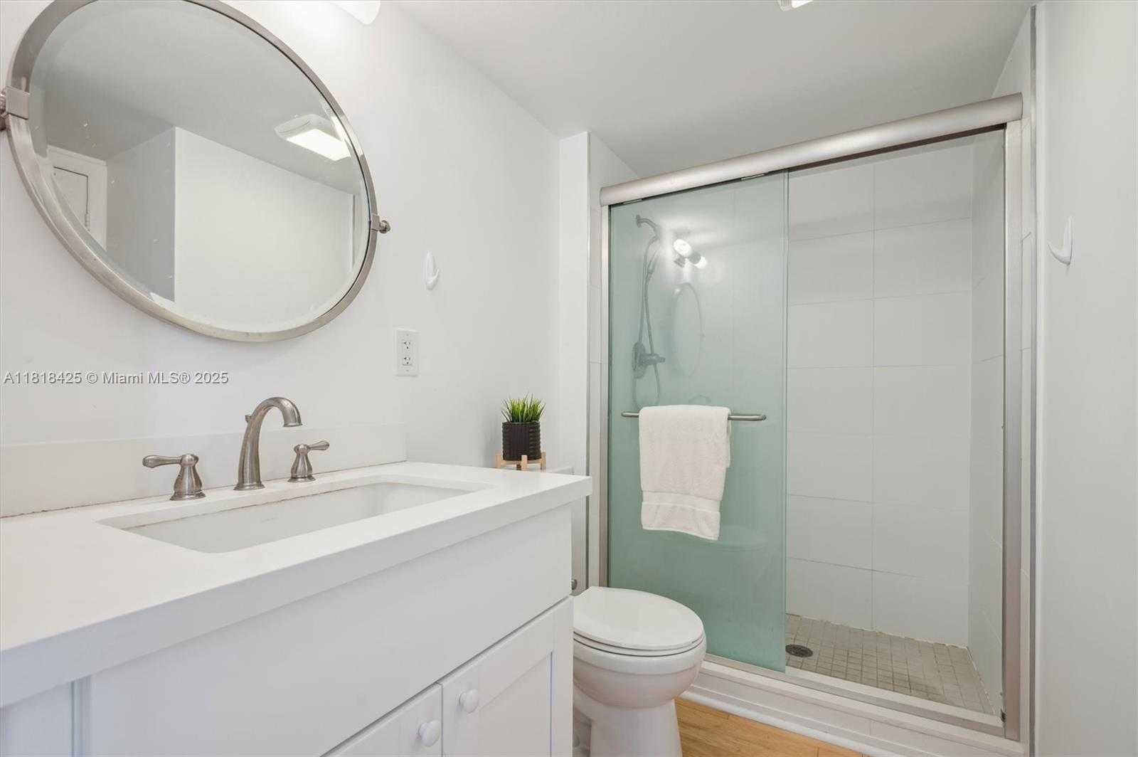 Small Image of 20301 WEST COUNTRY CLUB DR #1828, Aventura Number 14
