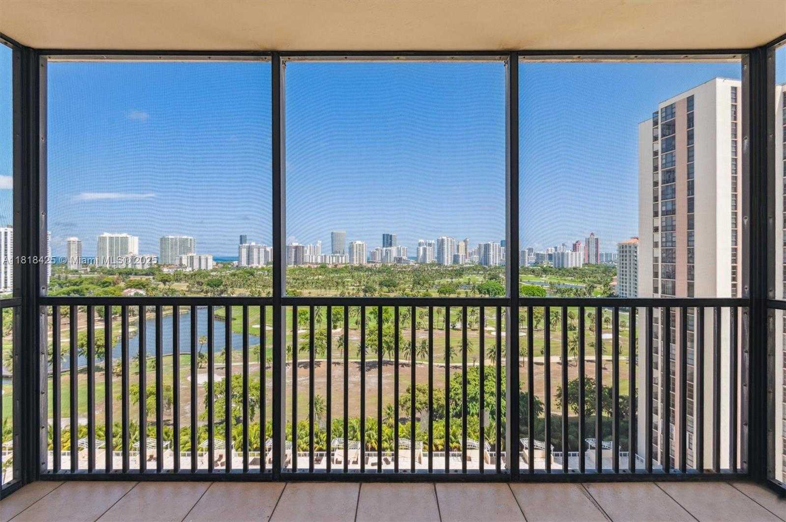 Small Image of 20301 WEST COUNTRY CLUB DR #1828, Aventura Number 15