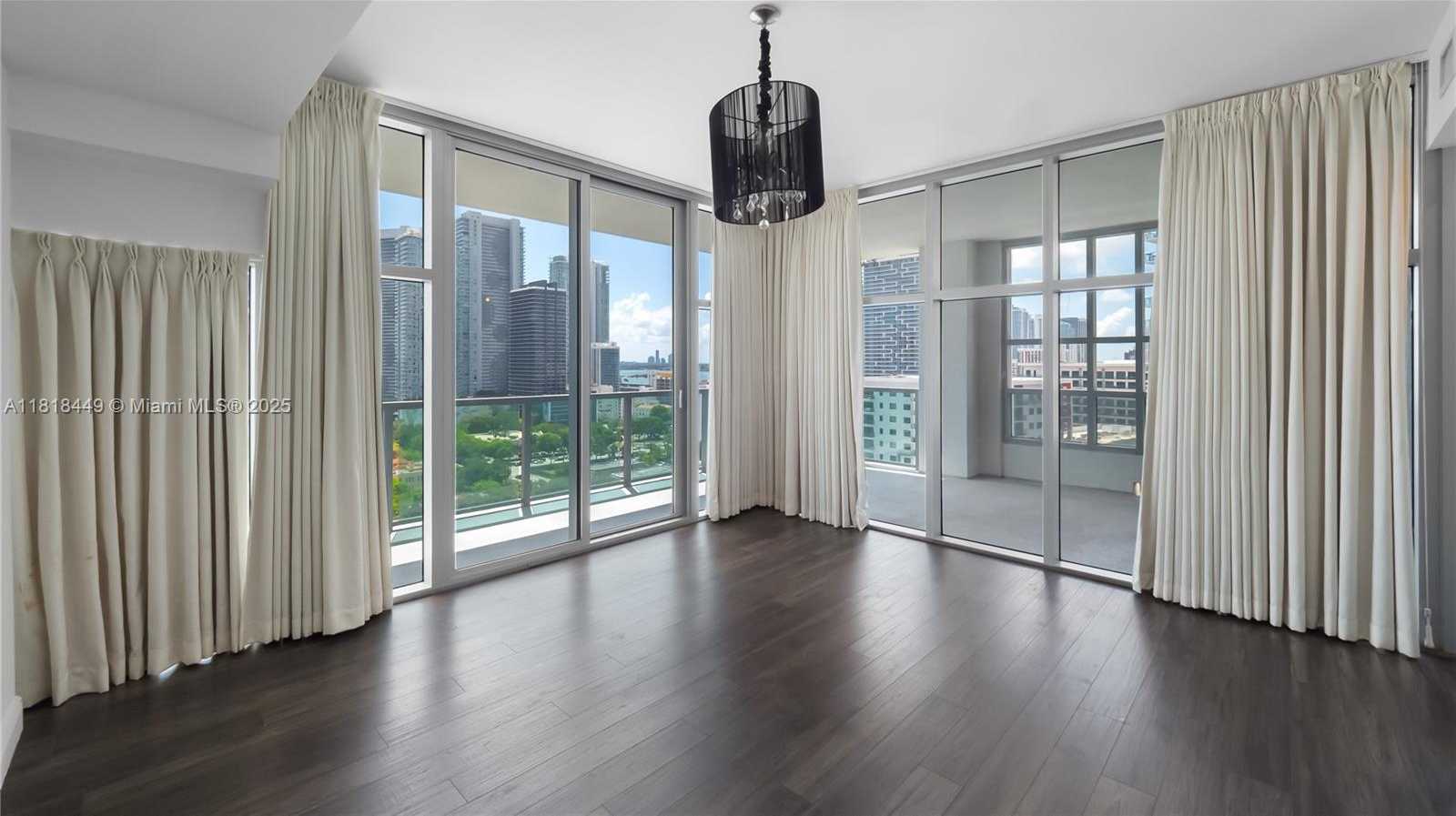 Small Image of 3301 NORTH EAST 1ST AVE #H1612, Miami Number 25