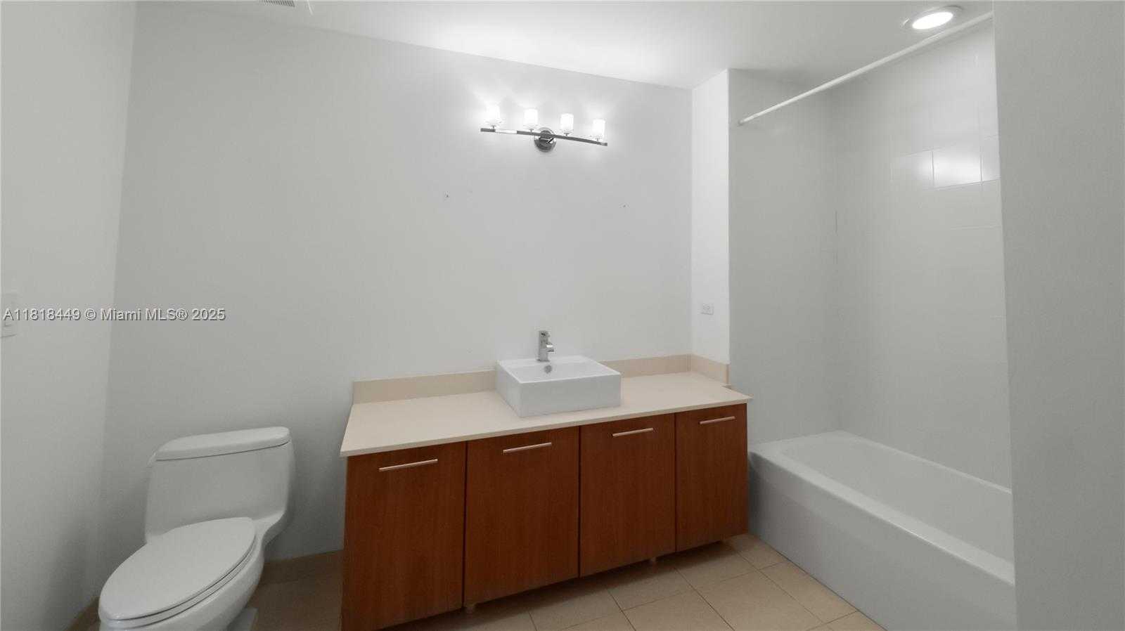 Small Image of 3301 NORTH EAST 1ST AVE #H1612, Miami Number 35