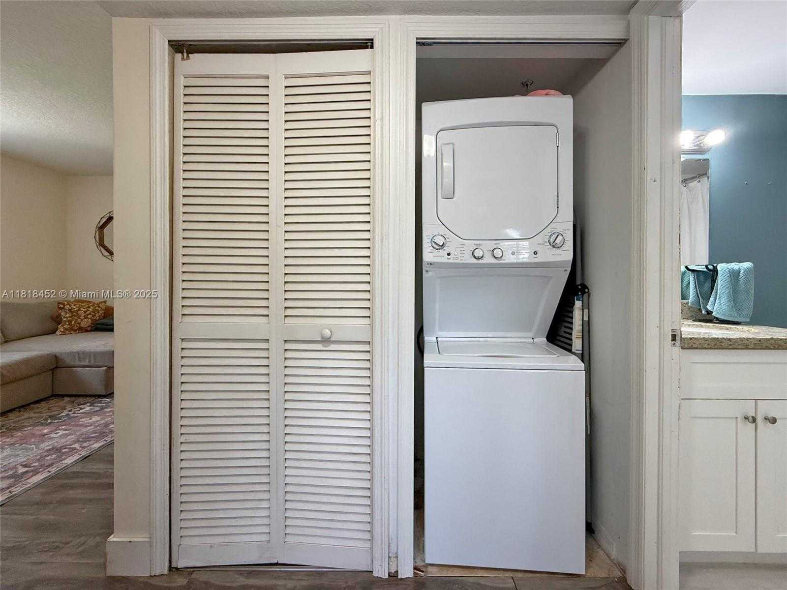 Small Image of 22901 SOUTH WEST 88TH PL #101, Cutler Bay Number 10