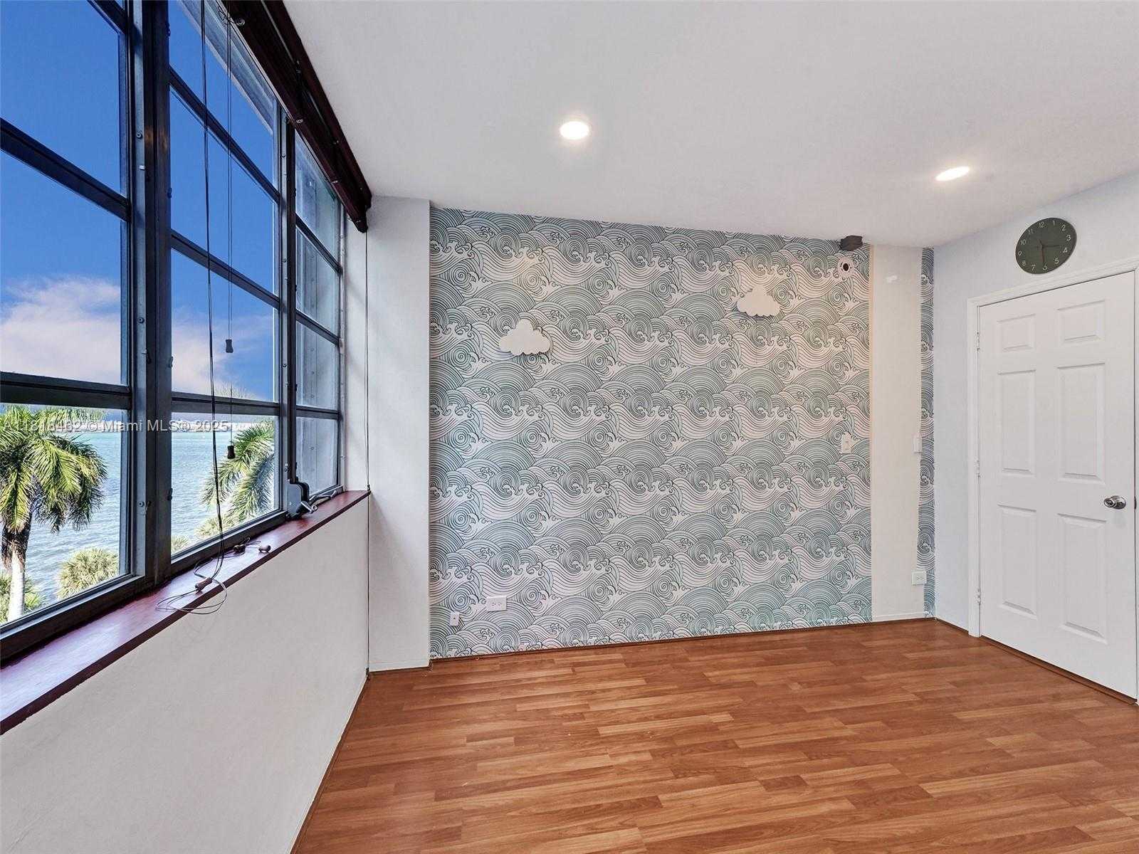 Small Image of 1408 BRICKELL BAY DR #411, Miami Number 18