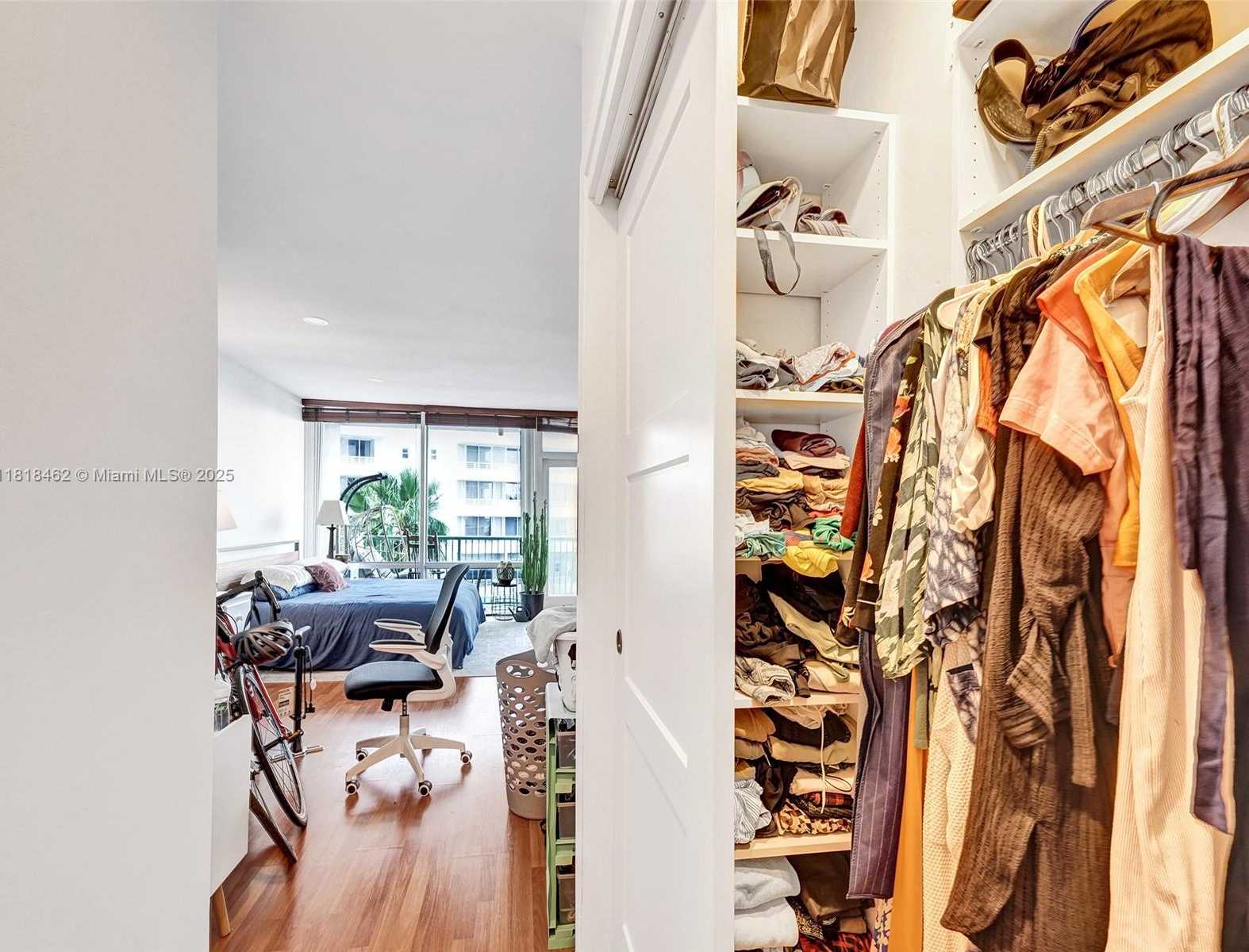 Small Image of 1408 BRICKELL BAY DR #411, Miami Number 35