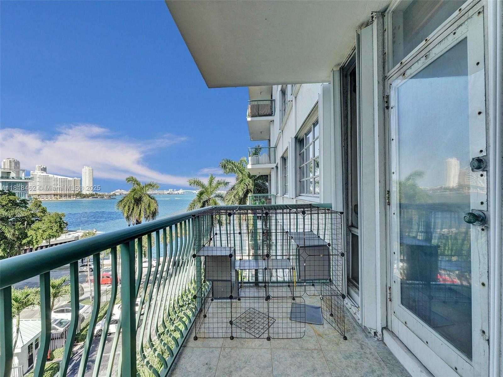 Small Image of 1408 BRICKELL BAY DR #411, Miami Number 41