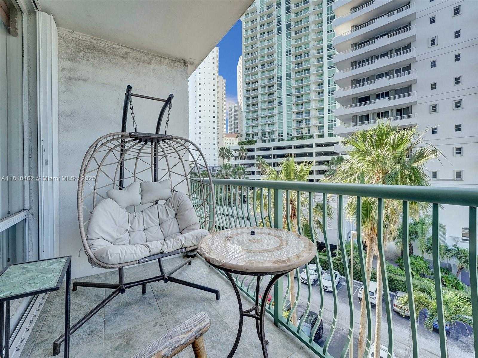 Small Image of 1408 BRICKELL BAY DR #411, Miami Number 54
