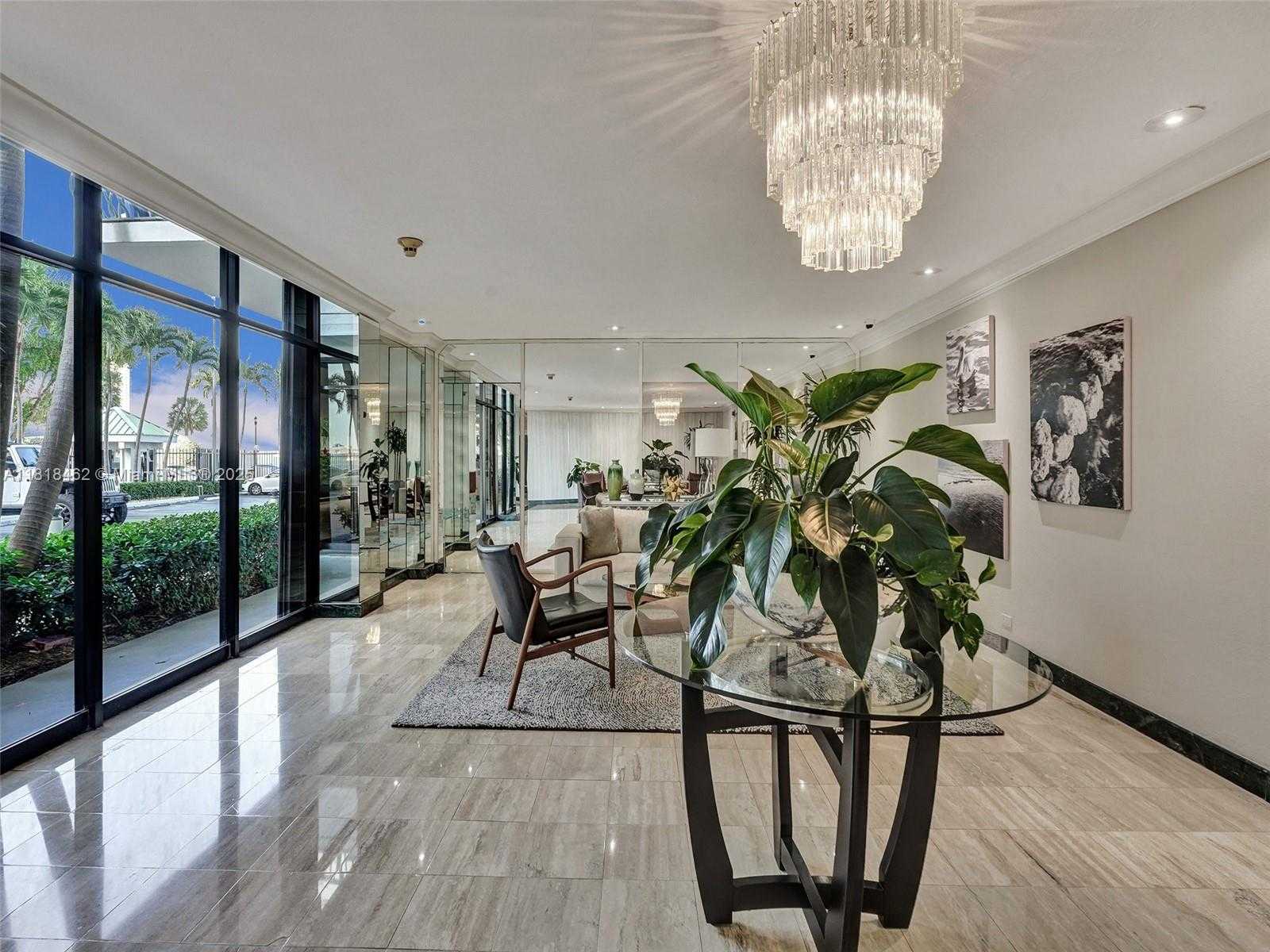 Small Image of 1408 BRICKELL BAY DR #411, Miami Number 56