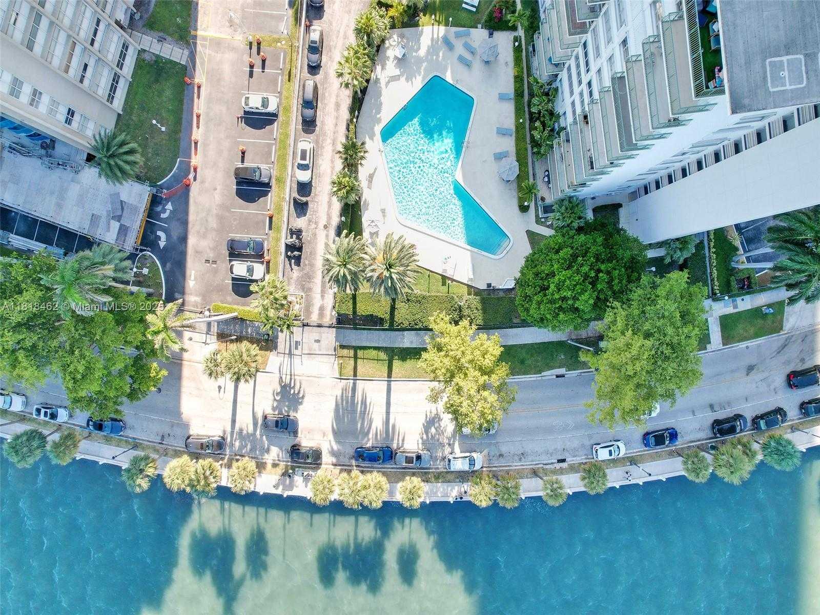 Small Image of 1408 BRICKELL BAY DR #411, Miami Number 65
