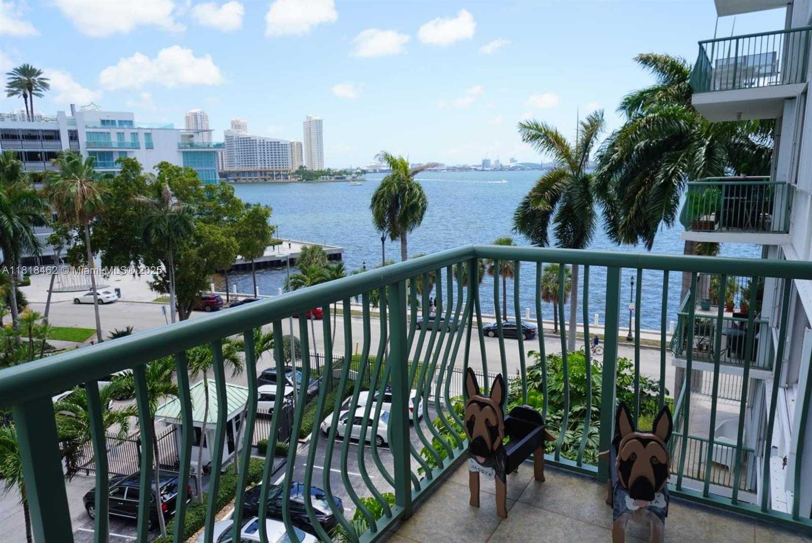 Small Image of 1408 BRICKELL BAY DR #411, Miami Number 76