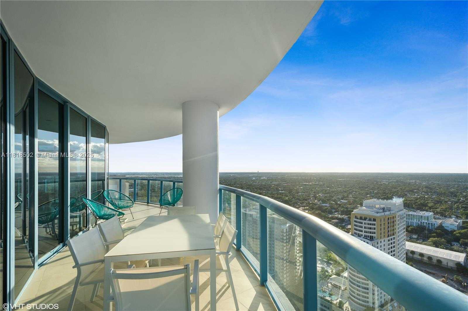 Small Image of 333 LAS OLAS WAY #3902, Fort Lauderdale Number 31