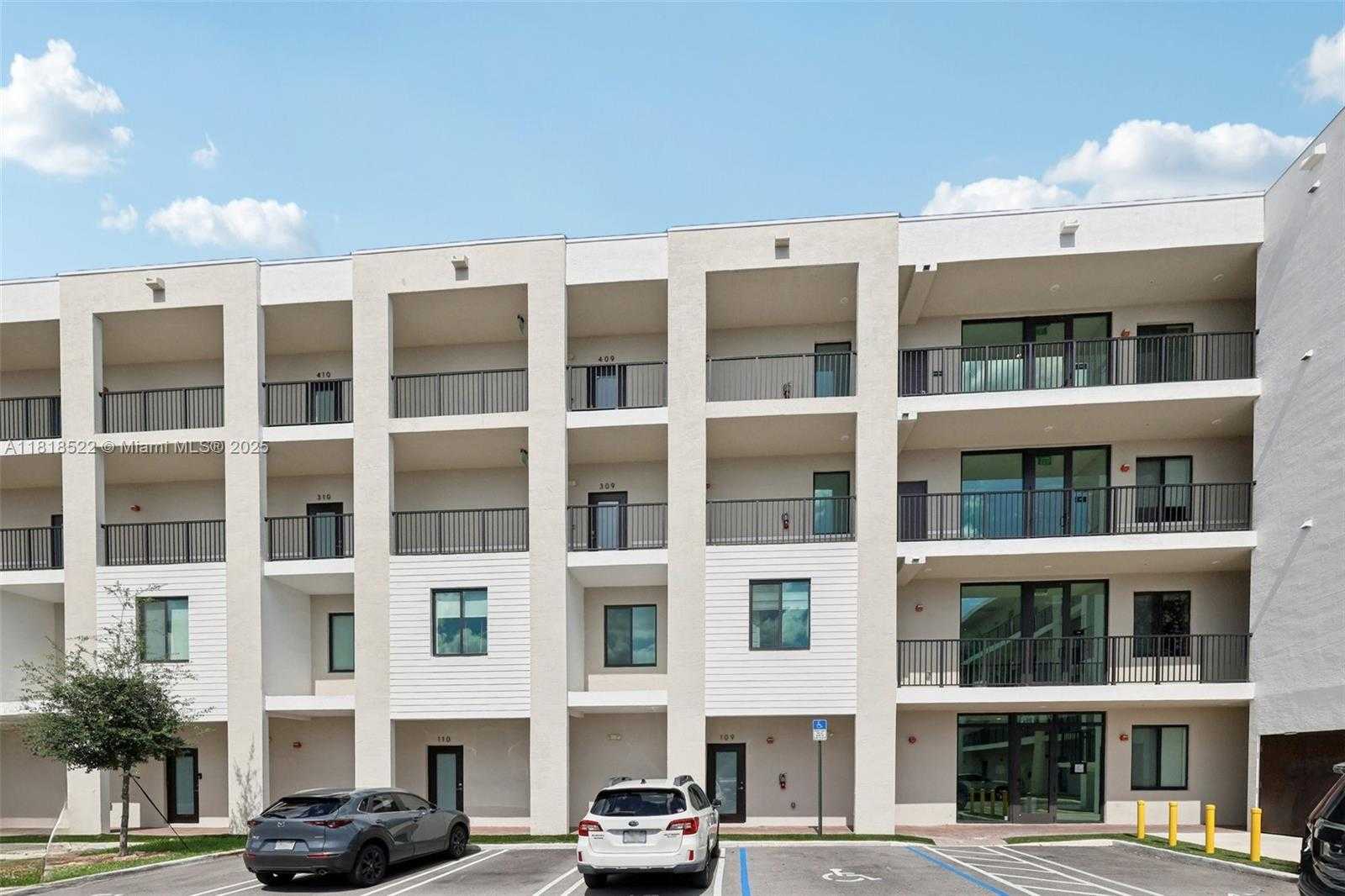 Small Image of 8001 NORTH WEST 41ST ST #F-112, Doral Number 7