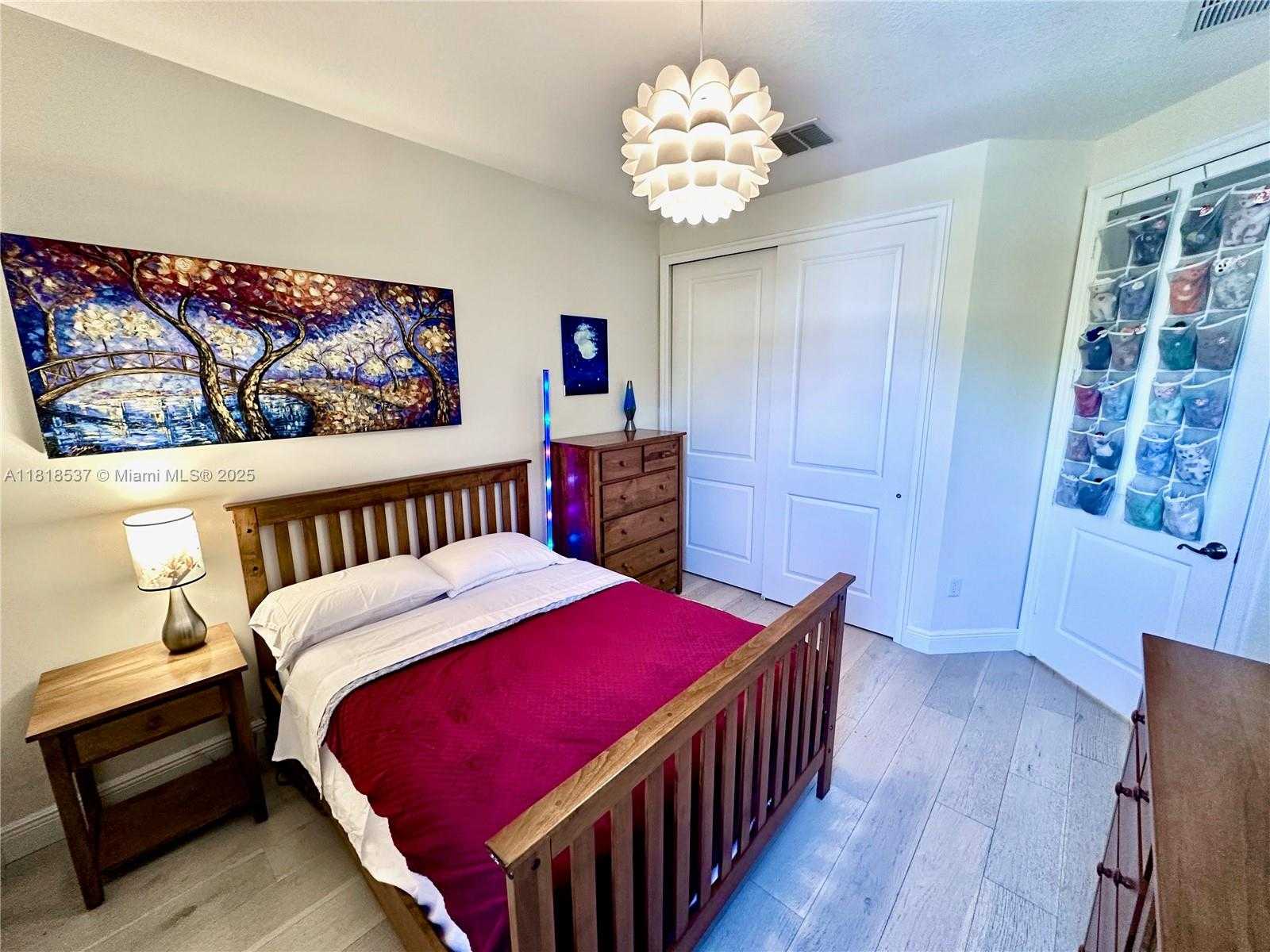 Small Image of 119 RIVERWALK CIRCLE EAST, Plantation Number 15