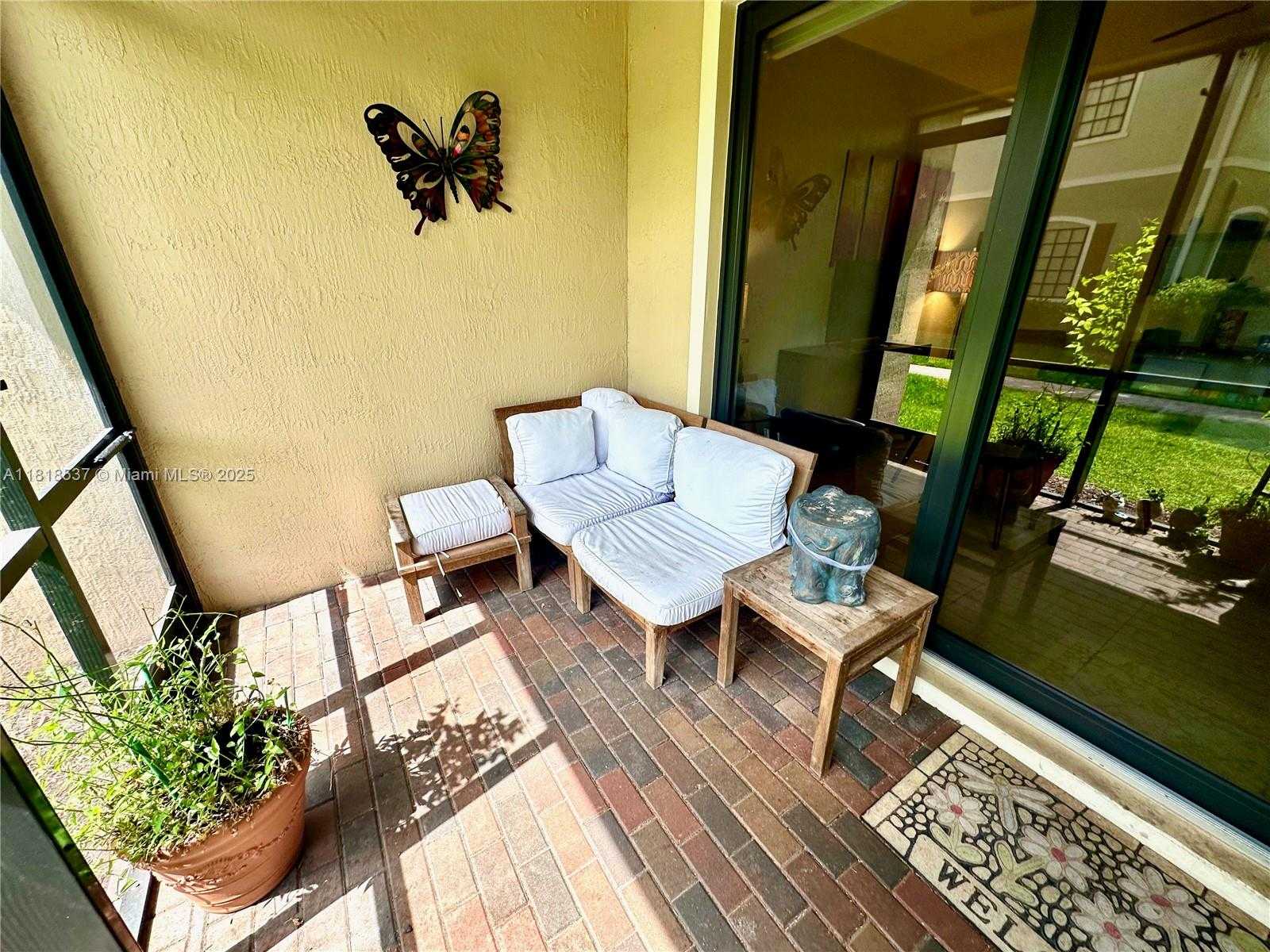 Small Image of 119 RIVERWALK CIRCLE EAST, Plantation Number 22