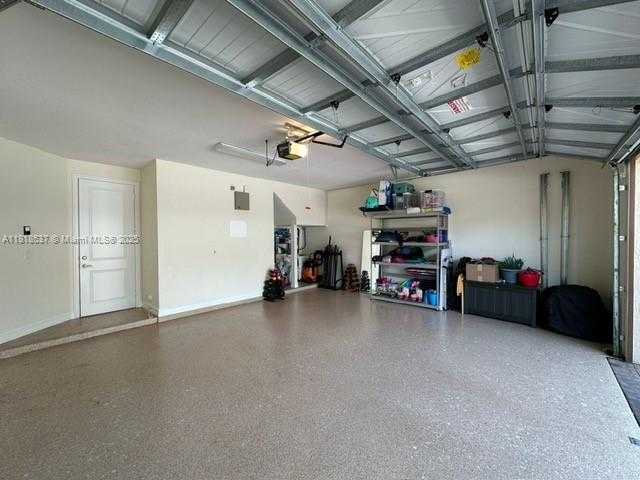 Small Image of 119 RIVERWALK CIRCLE EAST, Plantation Number 25