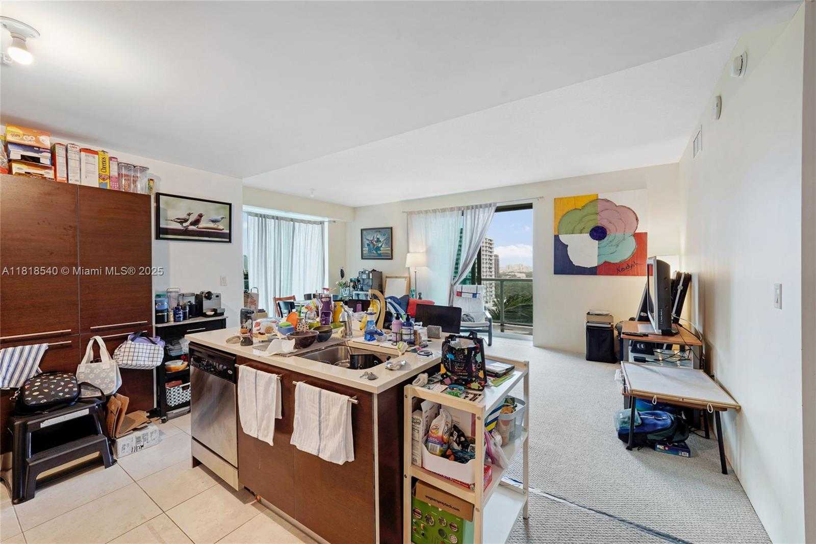 Small Image of 1900 NORTH BAYSHORE DR #1411, Miami Number 5