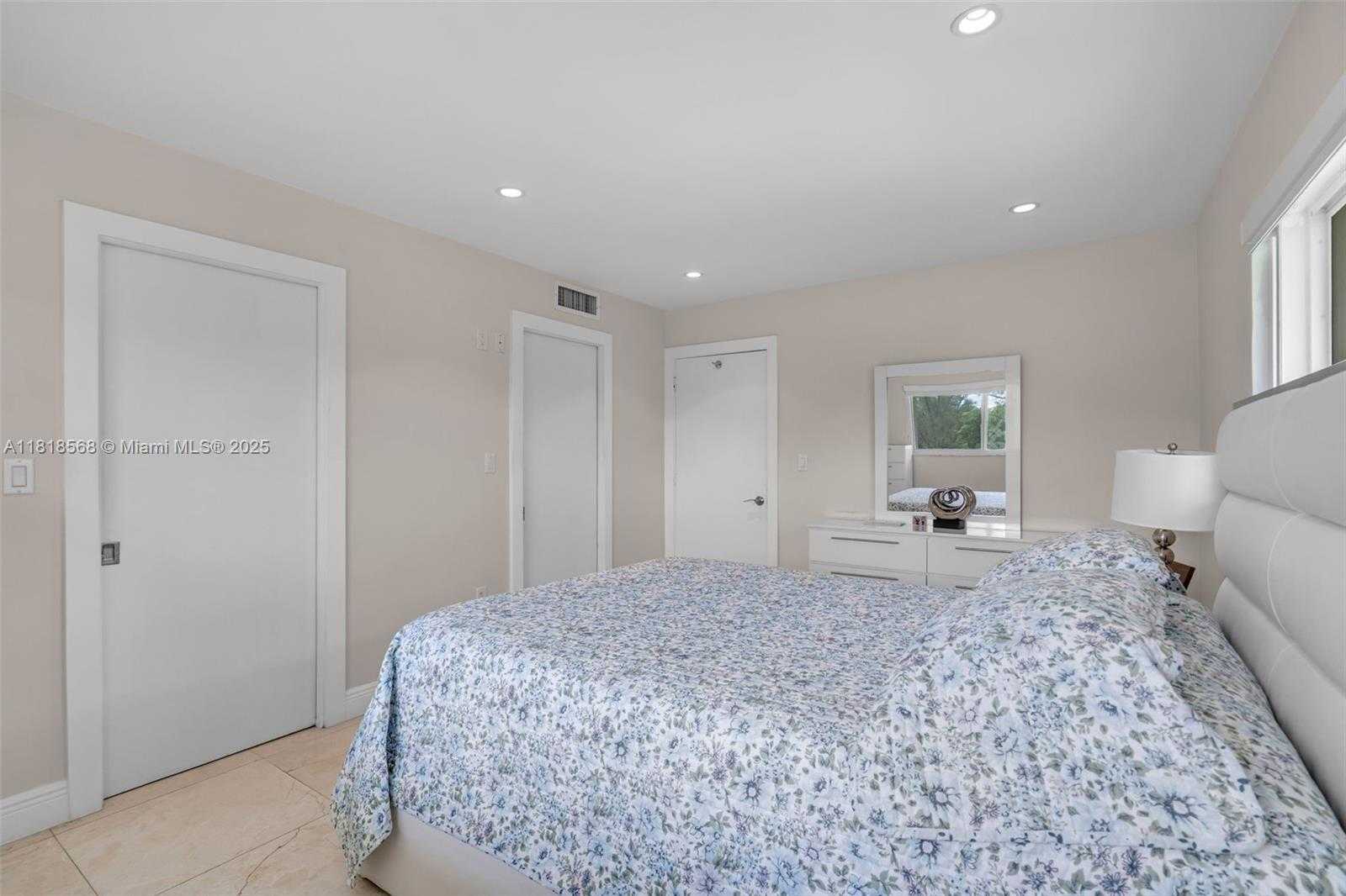 Small Image of 7430 MIAMI LAKES DR #E301, Miami Lakes Number 13