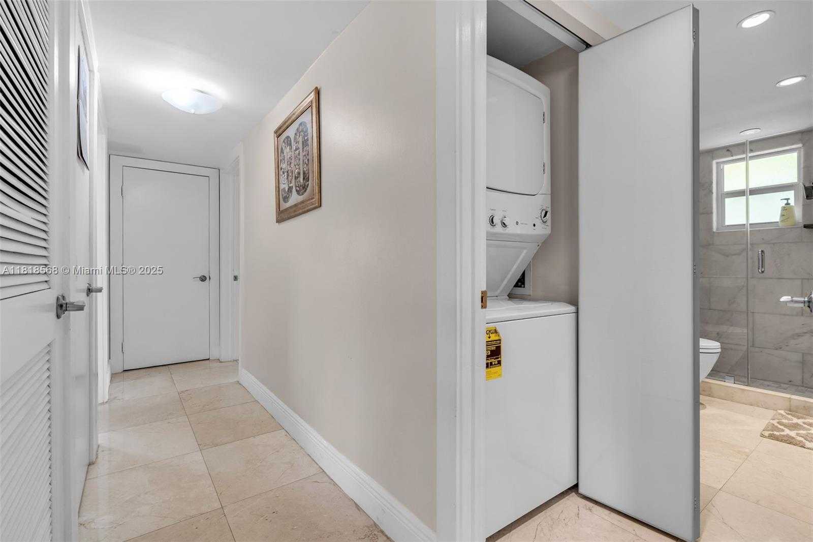 Small Image of 7430 MIAMI LAKES DR #E301, Miami Lakes Number 19