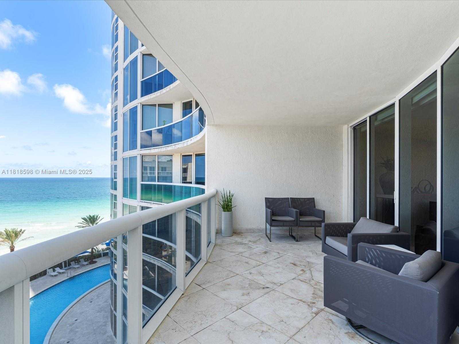 Small Image of 17201 COLLINS AVE #1007, Sunny Isles Beach Number 13