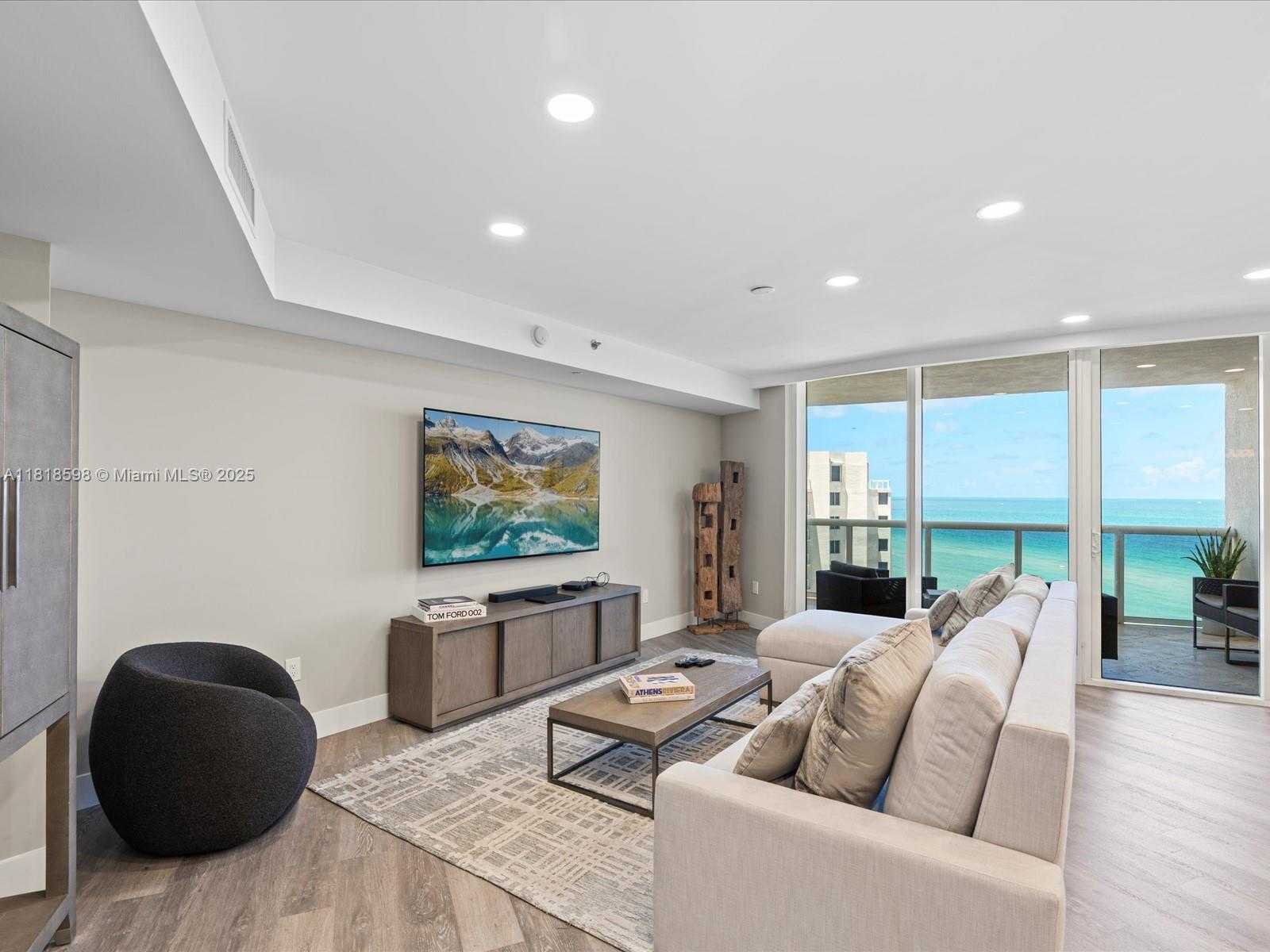 Small Image of 17201 COLLINS AVE #1007, Sunny Isles Beach Number 4