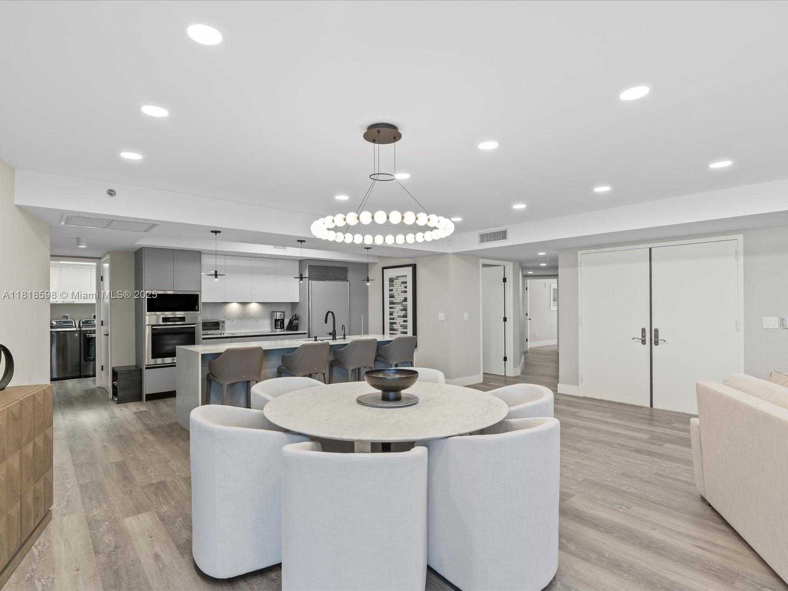 Small Image of 17201 COLLINS AVE #1007, Sunny Isles Beach Number 8