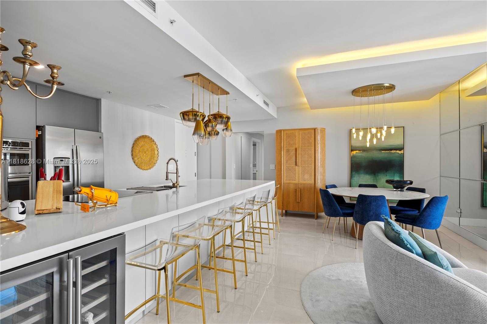 Small Image of 801 BRICKELL KEY BLVD #2203, Miami Number 16