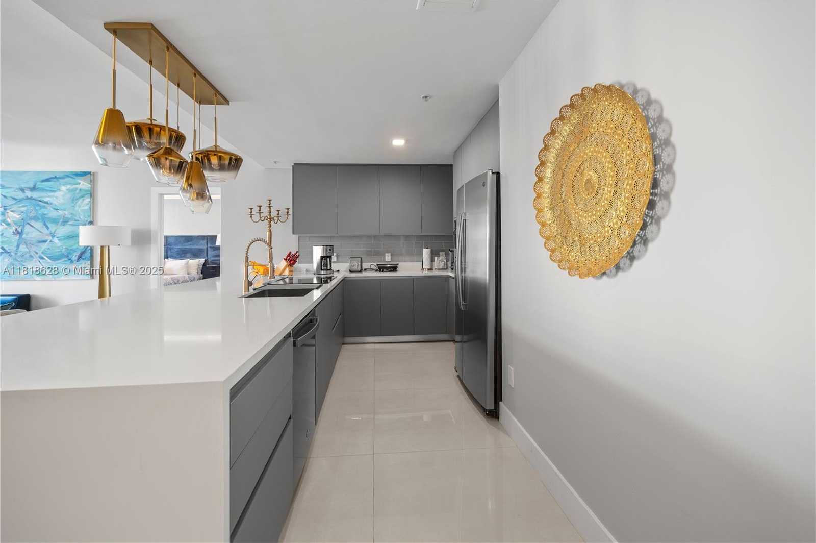 Small Image of 801 BRICKELL KEY BLVD #2203, Miami Number 19
